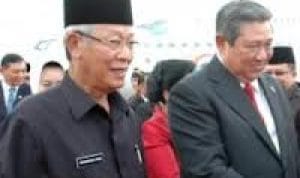 Gubernur Gesa Penyelesaian Proyek APBD dan APBN Gubernur Gesa Penyelesaian Proyek APBD dan APBN