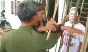 Aksi Unjuk Rasa di Disdik Kepri Berujung Ricuh