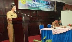 Wawako Buka Kegiatan Pengembangan Kecamatan Gerakan Sayang Ibu Wawako Buka Kegiatan Pengembangan Kecamatan Gerakan Sayang Ibu