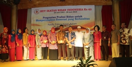 Wakil Walikota Batam Hadiri Peringatan HUT Ikatan Bidan Indonesia Batam