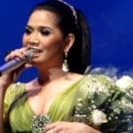 Vina Panduwinata Meriahkan Malam Ramah Tamah HUT RI Ke-69 di Kepri