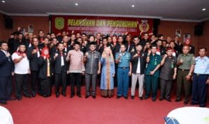 Pengurus KONI Kota Tanjungpinang Periode 2014 – 2018, di Lantik Pengurus KONI Kota Tanjungpinang Periode 2014 – 2018, di Lantik