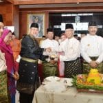 Gubernur Berterimakasih Kepada Masyarakat dan Semua Pihak Dalam mewujudkan Pembangunan Kepri Gubernur Berterimakasih Kepada Masyarakat dan Semua Pihak Dalam mewujudkan Pembangunan Kepri
