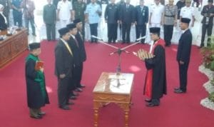 Ketua DPRD Kota Tanjungpinang Masa Bhakti 2014 -2019 Kembali di Jabat Suparno Ketua DPRD Kota Tanjungpinang Masa Bhakti 2014 -2019 Kembali di Jabat Suparno