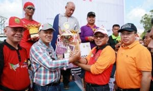 Walikota Tanjungpinang Tutup Dragon Boat Race 2014 Walikota Tanjungpinang Tutup Dragon Boat Race 2014