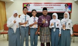 80 Pelajar SMA/SMK Ikuti Diklat Kehumasan Dan Pelatihan Jurnalistik 80 Pelajar SMA/SMK Ikuti Diklat Kehumasan Dan Pelatihan Jurnalistik