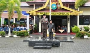HUT Ke-34 Satpam, Wakil Walikota Jadi Pemimpin Upacara HUT Ke-34 Satpam, Wakil Walikota Jadi Pemimpin Upacara