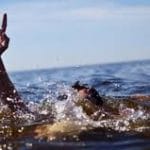 Dua Remaja Warga Kijang Lama, Hilang di Sapu Ombak Pantai Trikora Dua Remaja Warga Kijang Lama, Hilang di Sapu Ombak Pantai Trikora