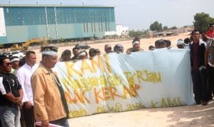 Reklamasi Pantai serta Pemotongan Bukit, Yang di Lakukan PT BTWI di Tolak Keras Warga