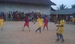 Peringati HUT-RI Ke-70, Ikatan Pemuda RW-06 Tanjung Unggat Gelar Permainan Rakyat