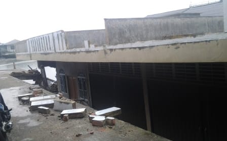 Empat Unit Ruko Milik Akim, Amblas Kelaut
