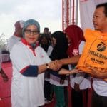 BUMN Gelar Jalan Santai, Masyarakat Tumpah Ruah di Laman Bunda Tepi Laut BUMN Gelar Jalan Santai, Masyarakat Tumpah Ruah di Laman Bunda Tepi Laut
