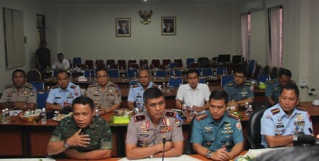 Kapolda Kepri Pimpin Ekspose Terkait Unjuk Rasa, Pemerasan, dan Kapal Tanker Yang Terbakar