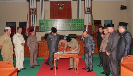 Banggar DPRD sampaikan Catatan Penting Acuan RAPBD Lingga Banggar DPRD sampaikan Catatan Penting Acuan RAPBD Lingga
