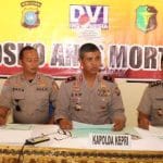Konferensi Pers Kapolda Kepri Terkait Hasil Identifikasi Dvi Pesawat Polri Skytruck M-28/P-4201 Konferensi Pers Kapolda Kepri Terkait Hasil Identifikasi Dvi Pesawat Polri Skytruck M-28/P-4201