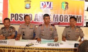Konferensi Pers Kapolda Kepri Terkait Hasil Identifikasi Dvi Pesawat Polri Skytruck M-28/P-4201 Konferensi Pers Kapolda Kepri Terkait Hasil Identifikasi Dvi Pesawat Polri Skytruck M-28/P-4201