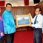 Walikota Pariaman Terima Penghargaan Dari Menteri Keuangan RI