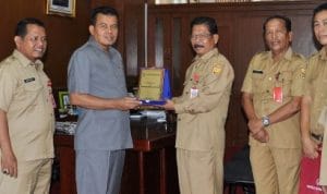 Aplikasi Sistem Keuangan Desa Kota Pariaman Raih Penghargaan Dari Bank Dunia