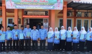 12 CPNS Kankemenag Terima SK Sebagai PNS