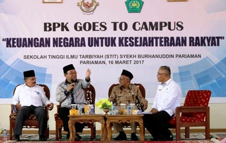 Ketua BPK RI Berikan Kuliah Umum di STIT Ketua BPK RI Berikan Kuliah Umum di STIT