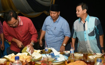 Gubernur Hadiri Syukuran Bubur Durian Masyarakat Bintan Buyu