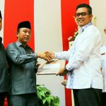 Revitalisasi Keuangan, Mendorong Kemandirian Daerah Revitalisasi Keuangan, Mendorong Kemandirian Daerah