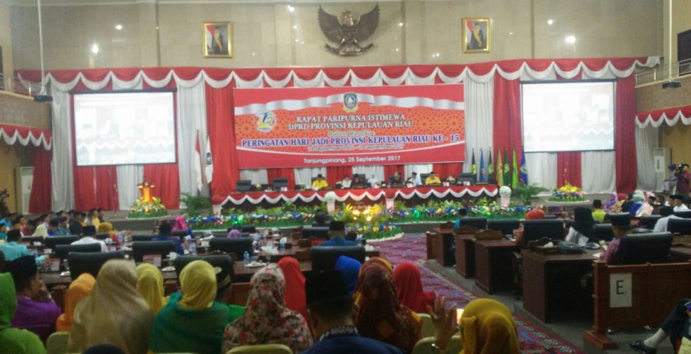 Peringati Hari Jadi Ke-15 Provinsi Kepri, DPRD Kepri Gelar Rapat Istimewa