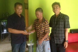 IWO Kalsel Salurkan Bantuan ke Wartawan Barito Post