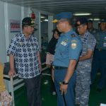 Danlantamal II Padang Bersama Wagub Sumbar Dan Wawako Pariaman Kunjungi Pasien Operasi Di Kapal Rumah Sakit TNI AL