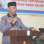 Syahrul Serahkan Bantuan ADK  Kelurahan Kp. Bugis dan Senggarang