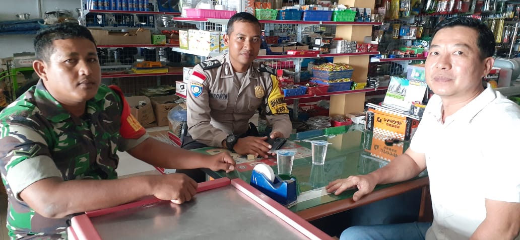 Imlek 2020, Babinsa dan Babinkamtibmas Komsos Bersama Ketua Majelis Konghuju Natuna