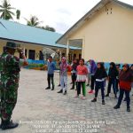 Jelang Lomba PBB, Sertu Yudi Beri Pelatihan Kepada Kepada Pelajar SD N 001 Tanjung Jelang Lomba PBB, Sertu Yudi Beri Pelatihan Kepada Kepada Pelajar SD N 001 Tanjung