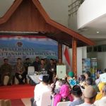 Presiden Jokowi Bagikan Sertifikat Tanah Gratis Kepada Masyarakat Natuna