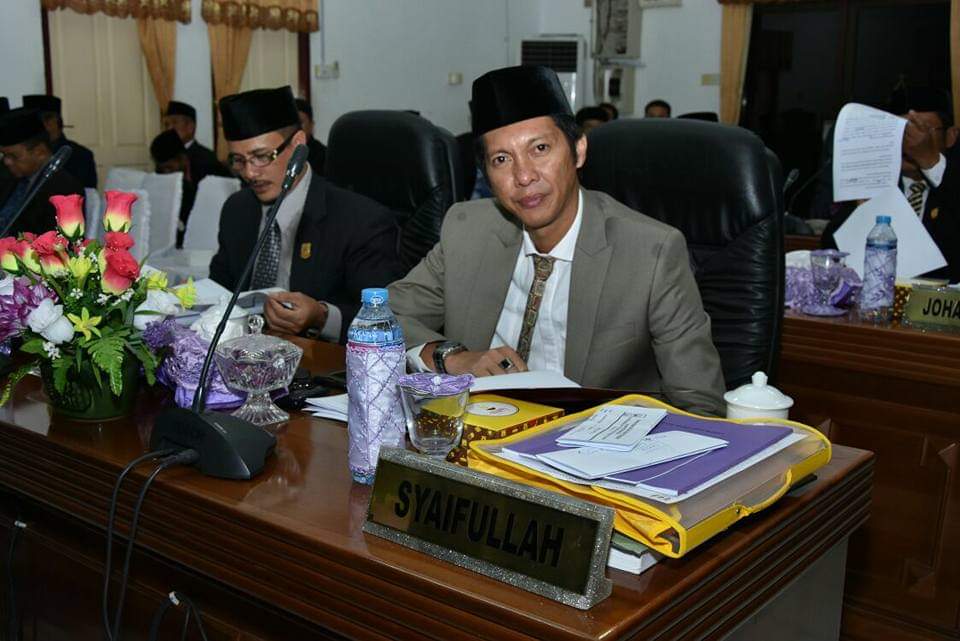 Anggota Komisi II DPRD Natuna Saifullah, Minta Pemerintah Cari Solusi Soal Anjlok Harga Karet