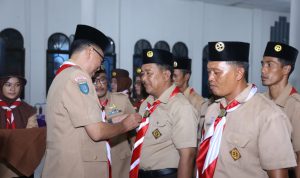 Siswandi Lantik Kwartir Gerakan Pramuka Kecamatan Pulau Laut