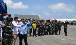 Wakil Ketua I dan Ketua Komisi I DPRD Natuna, Turut Serta Lepas WNI Wuhan Usai di Observasi Wakil Ketua I dan Ketua Komisi I DPRD Natuna, Turut Serta Lepas WNI Wuhan Usai di Observasi