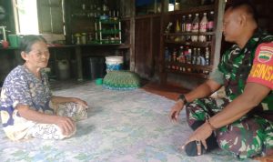 Lakukan Pendataan, Sertu Yudi Berharap Bantuan Sembako Nantinya Tepat Sasaran