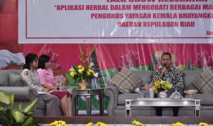 Talk Show Kesehatan Dalam Rangka HUT Yayasan Kemala Bhayangkari ke – 40 Talk Show Kesehatan Dalam Rangka HUT Yayasan Kemala Bhayangkari ke – 40