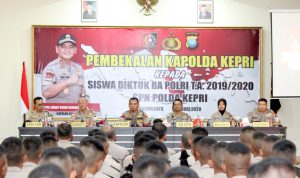 Kapolda Kepri Beri Pembekalan Kepada Siswa Diktuk Bintara Polri TA 2019/2020