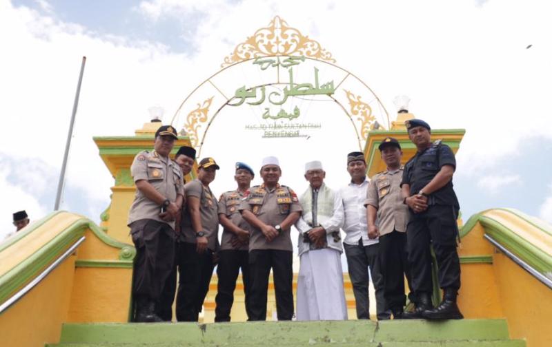 Kapolda Kepri Laksanakan Jumat Keliling Serta Kunjungan Kerja Ke Polres Tanjungpinang