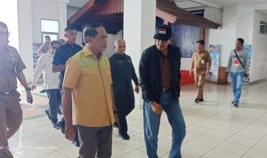 Bupati Hamid Rizal, Sambut Kedatangan Menpora RI Bupati Hamid Rizal, Sambut Kedatangan Menpora RI
