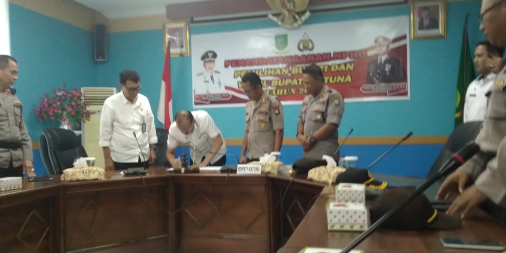 Polres Natuna Terima Hibah 3,5 Miliyar Dana Pengamanan Pemilu 2020 dari Pemda Polres Natuna Terima Hibah 3,5 Miliyar Dana Pengamanan Pemilu 2020 dari Pemda
