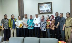 Wakil Gubernur Terima Audiensi Panitia Pelantikan Pengurus DPD P3HI SUMSEL Wakil Gubernur Terima Audiensi Panitia Pelantikan Pengurus DPD P3HI SUMSEL