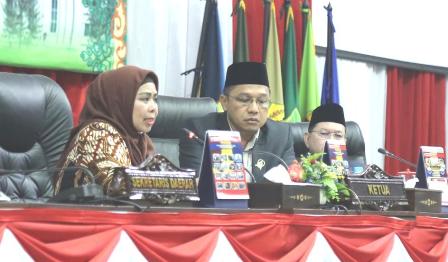 Paripurna Jawaban Pemerintah Tentang Ranperda RZWP3K, Perusda, Dan Penyertaan Modal BMD Paripurna Jawaban Pemerintah Tentang Ranperda RZWP3K, Perusda, Dan Penyertaan Modal BMD