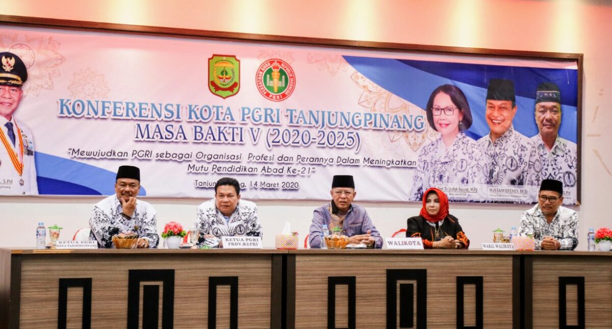PGRI Kota Tanjungpinang Gelar Konferensi Ke-V