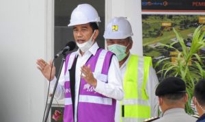 Kapolda Kepri Sambut Kedatangan Presiden RI Dalam Rangka Kunker di Pulau Galang Batam Kapolda Kepri Sambut Kedatangan Presiden RI Dalam Rangka Kunker di Pulau Galang Batam