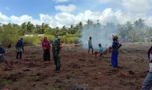 Laksanakan Goro Bersama Warga Binaan, Sertu Saroji : Tetap Jaga Jarak, dan Gunakan Masker