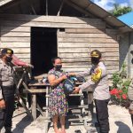 Di Tengah Wabah Covid-19, Kapolsek Bunguran Timur Kembali Bagikan Sembako Di Tengah Wabah Covid-19, Kapolsek Bunguran Timur Kembali Bagikan Sembako