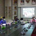 Pemko Tanjungpinang Berikan Paket Sembako Untuk 3.000 KK Pemko Tanjungpinang Berikan Paket Sembako Untuk 3.000 KK