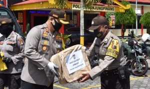 Kapolres Tanjungpinang Launching Program Sembako Door to Door